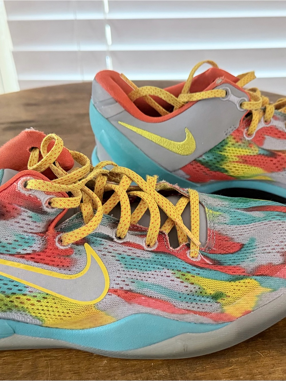 Nike Kobe 8 Protro GS Multicolor Low Top Mesh Basketball Shoes in US size 6.5Y